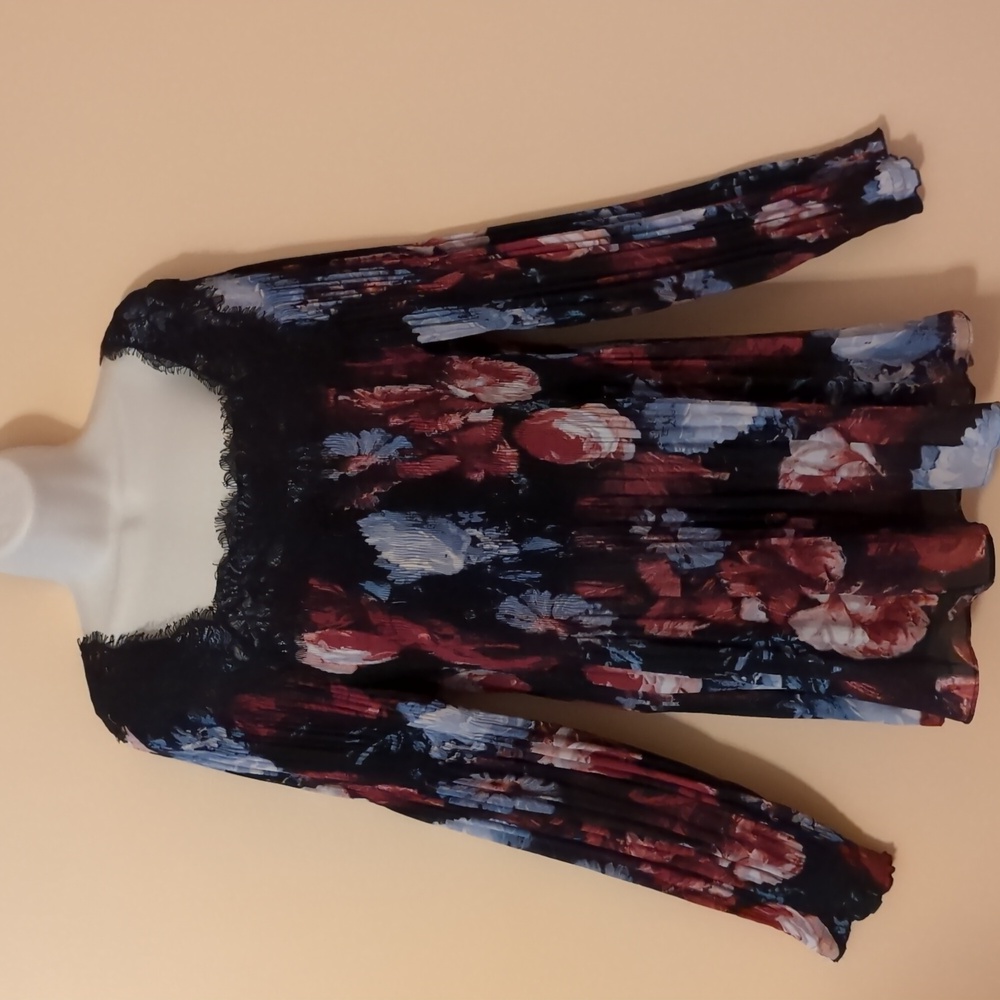 Melissa Paige Ladies Long Sleeve Blouse